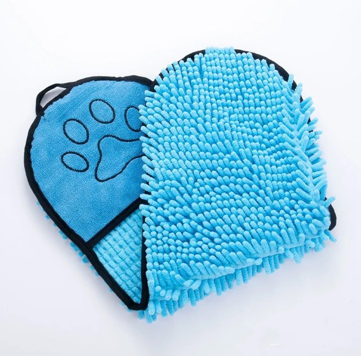 PetBottle Matching Paw Cleaner for Active Outdoor Pets